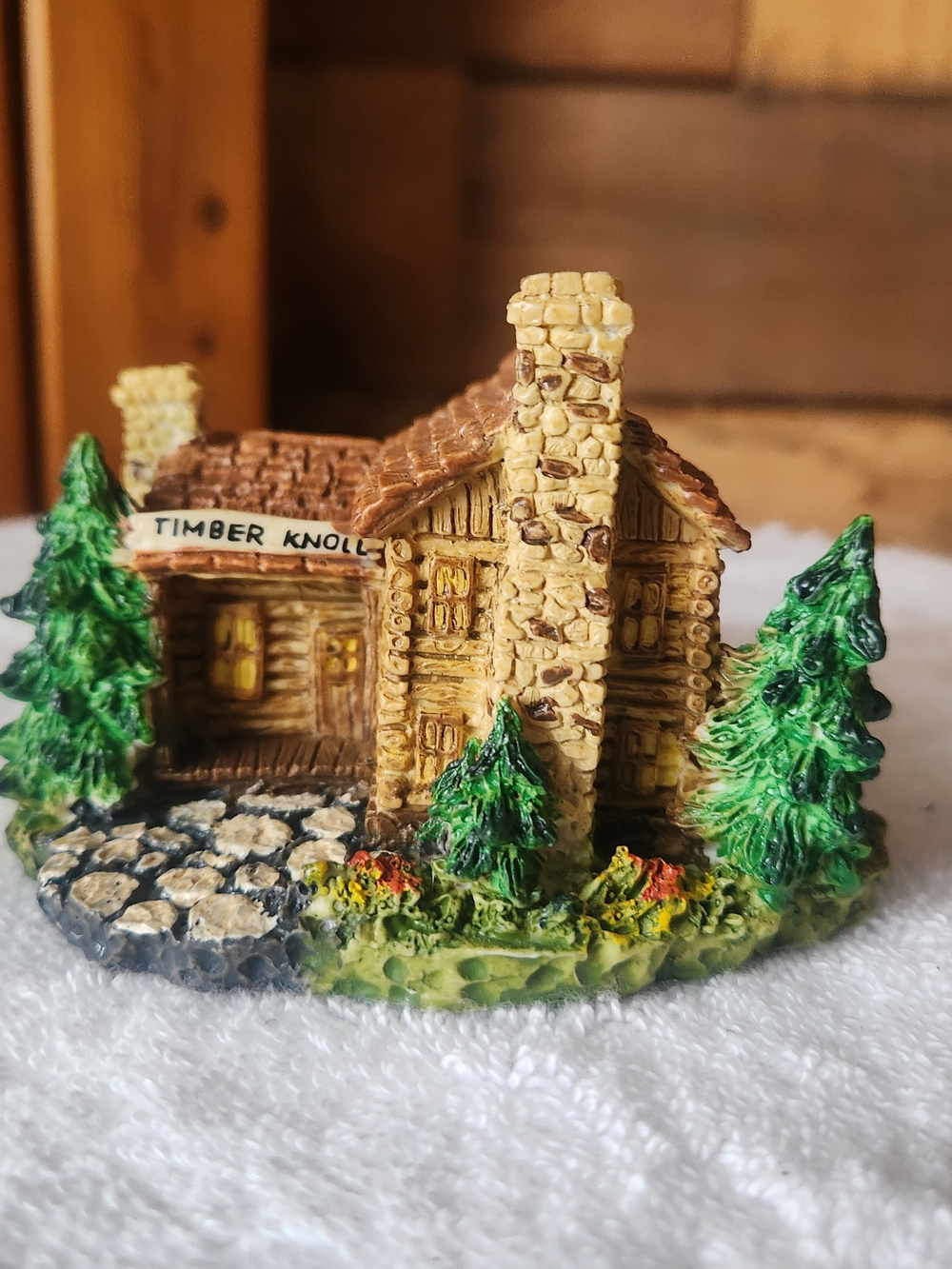 New England Miniature "Timber Knoll" Cottage VTG 1987 Dept 56 Holiday Village